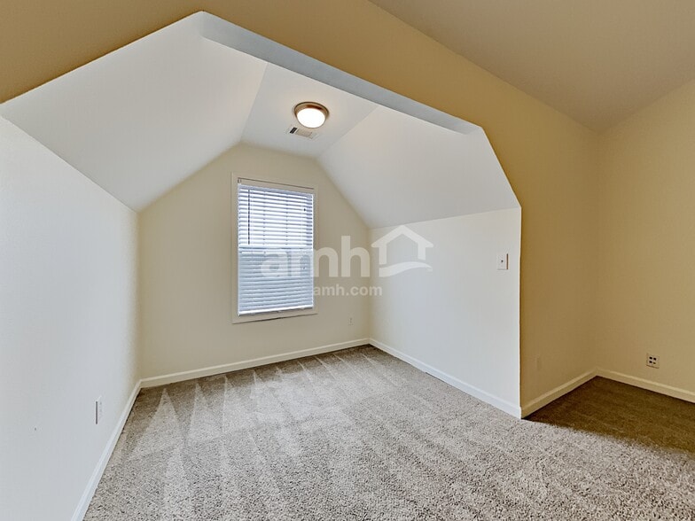 Building Photo - 2631 Bald Cypress Dr