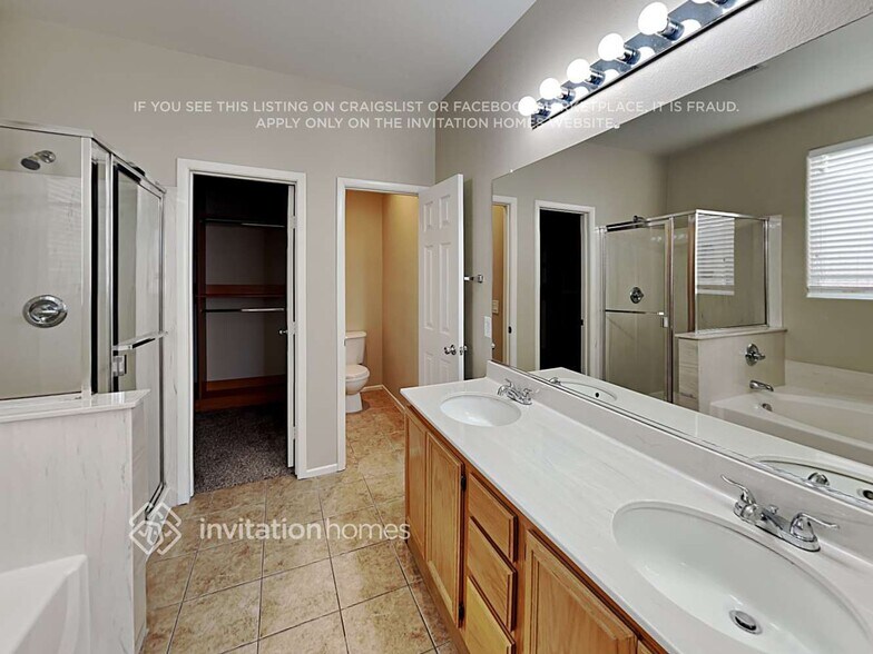 Building Photo - 11765 Bergamo Ct