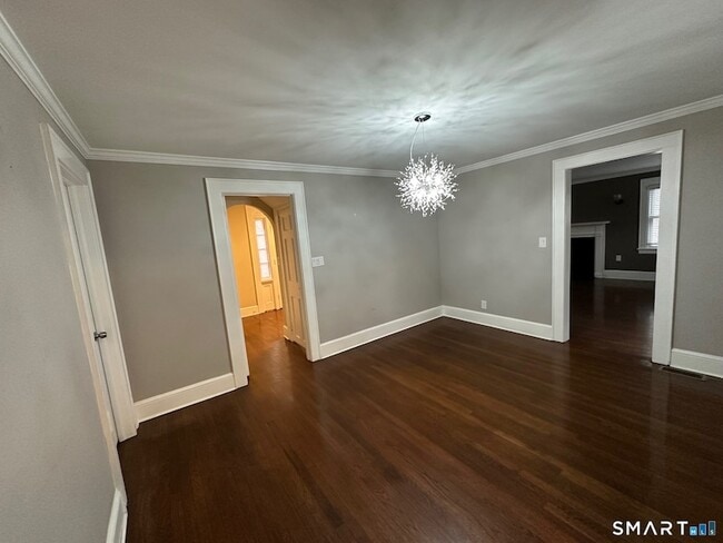 Building Photo - 70 Hawthorne St