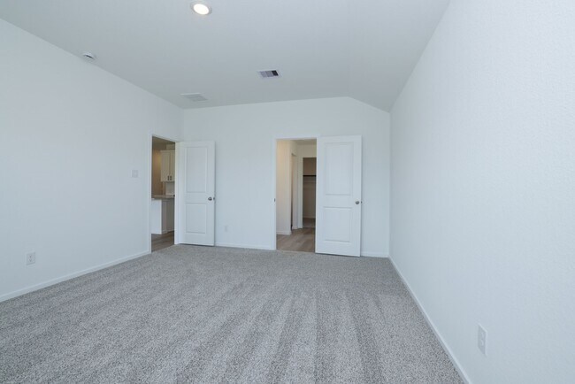 Building Photo - 40618 Balsam Run Ln