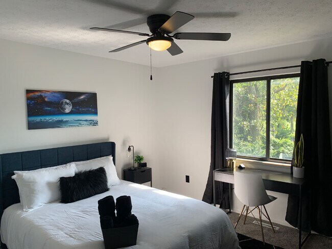 Building Photo - 5808 Stormcroft Ave