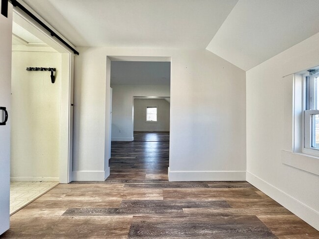 Building Photo - Fresh, Fun & Close to Elk Lake