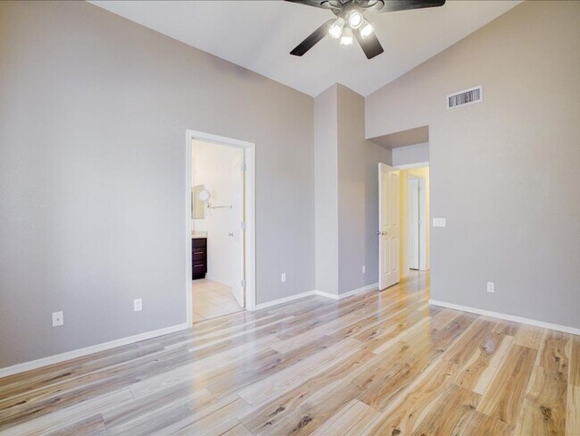 Building Photo - Spacious 4-Bedroom Home with Private Pool & Large Enclosed Backyard!