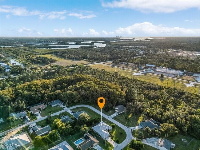 Building Photo - 11210 Rabun Gap Dr