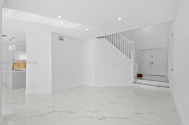 Building Photo - 16920 SW 34th St