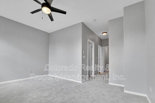 Building Photo - 5392 Allison St