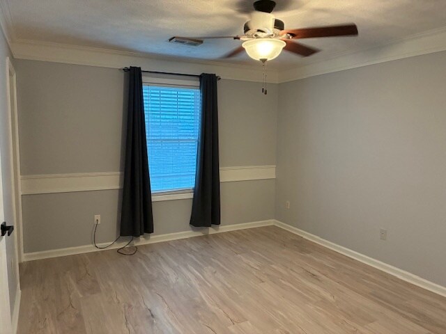 Master Bedroom - 4918 Stewart Ridge Rd