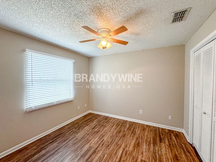Building Photo - 14280 Falconhead Dr
