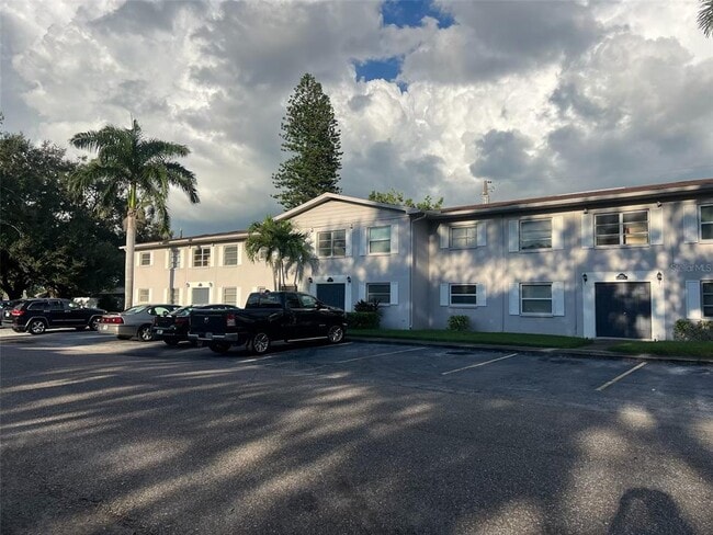 Building Photo - 8325 7th Way N
