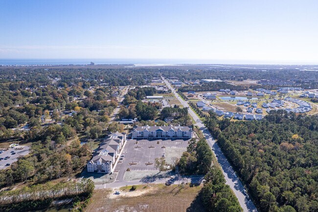 Building Photo - Brand New, 1 bedroom in Beacon Landing- With Elevator!