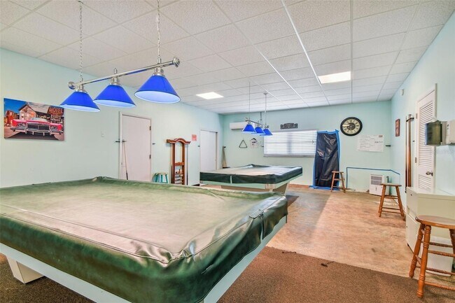 Building Photo - 8 Glencoe Pl