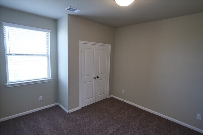 Building Photo - 5110 Pr Ter Ln
