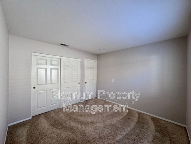 Building Photo - 30906 Crystalaire Dr