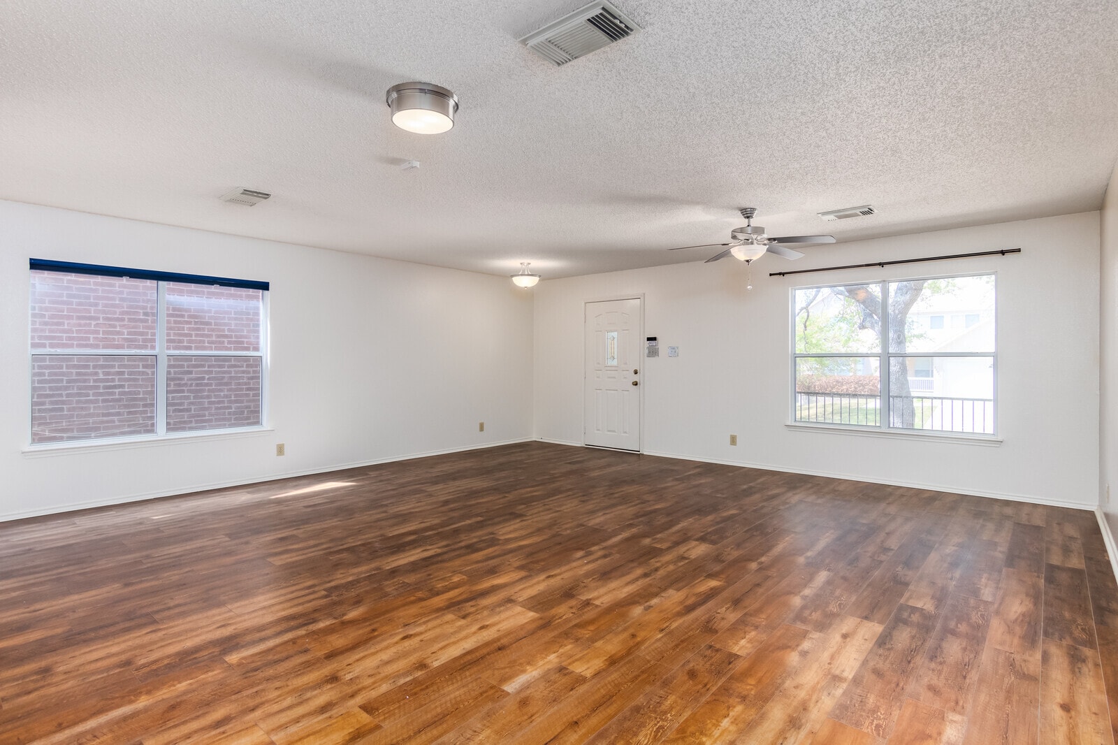 Building Photo - 22046 Pelican Edge