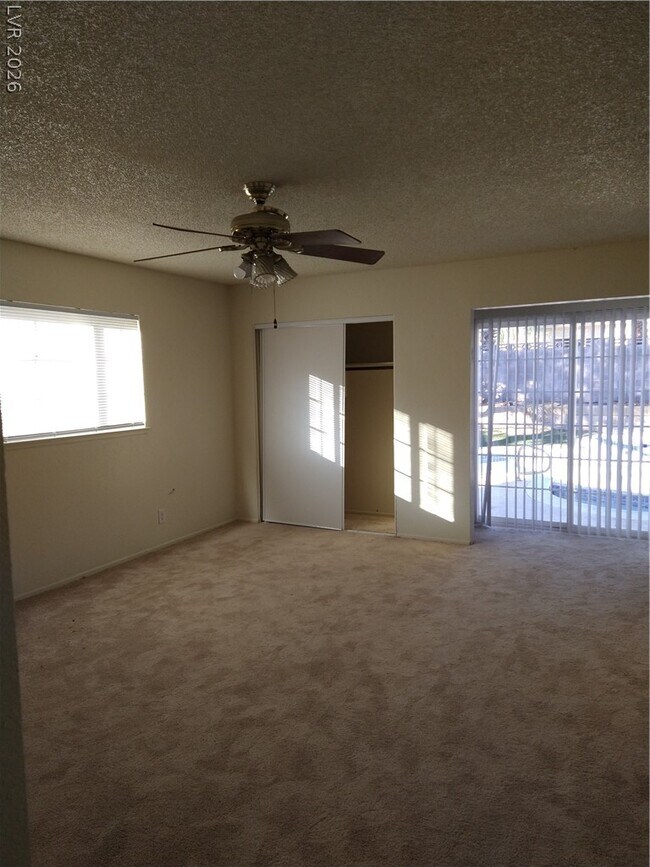 Building Photo - 212 Bradshaw Way