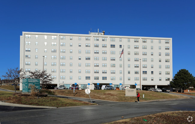 Building Photo - Plaza Towers