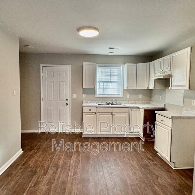 Building Photo - 604 Winston Cir