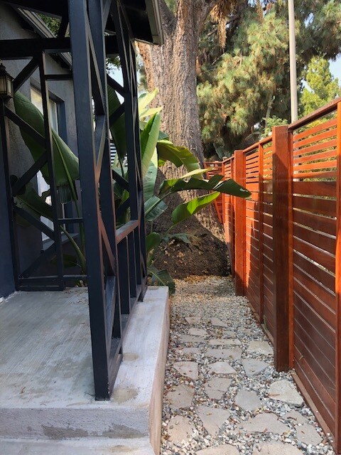 Enclosed front entry for added security - 1444 Silver Lake Blvd