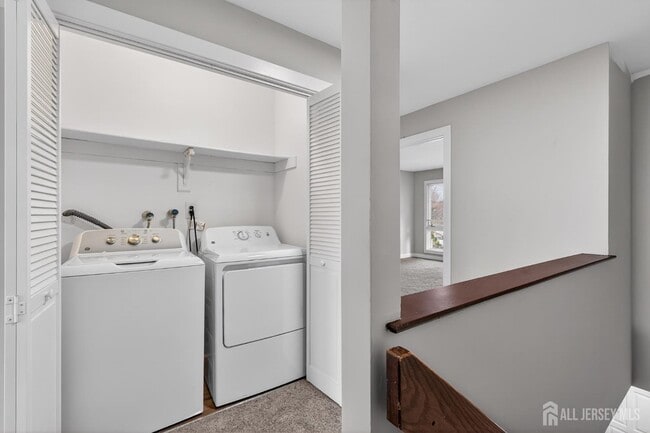 Building Photo - 172 Nathan Dr