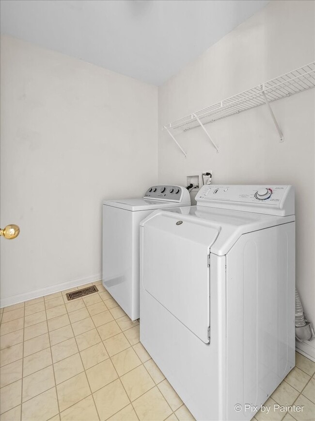 Building Photo - 5473 McDonough Rd