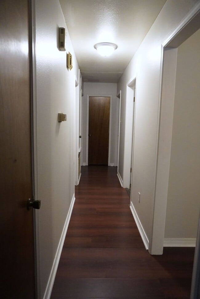 Building Photo - Southern Hills Remodeled Home