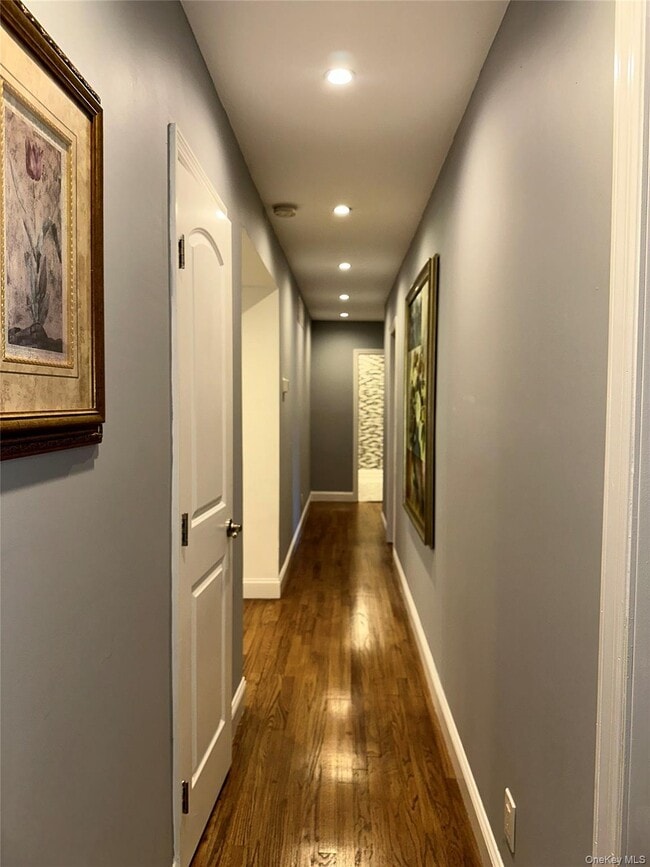 Building Photo - 280 Terry Rd