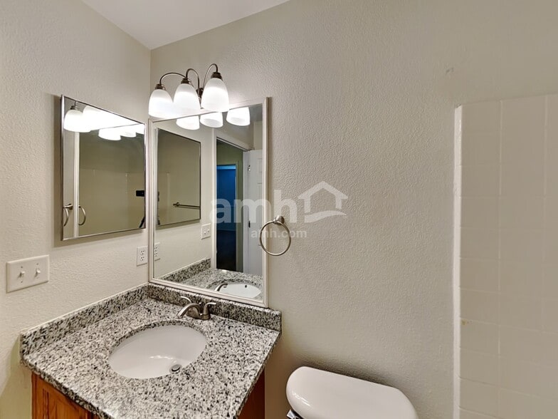 Building Photo - 19751 E 58th Pl