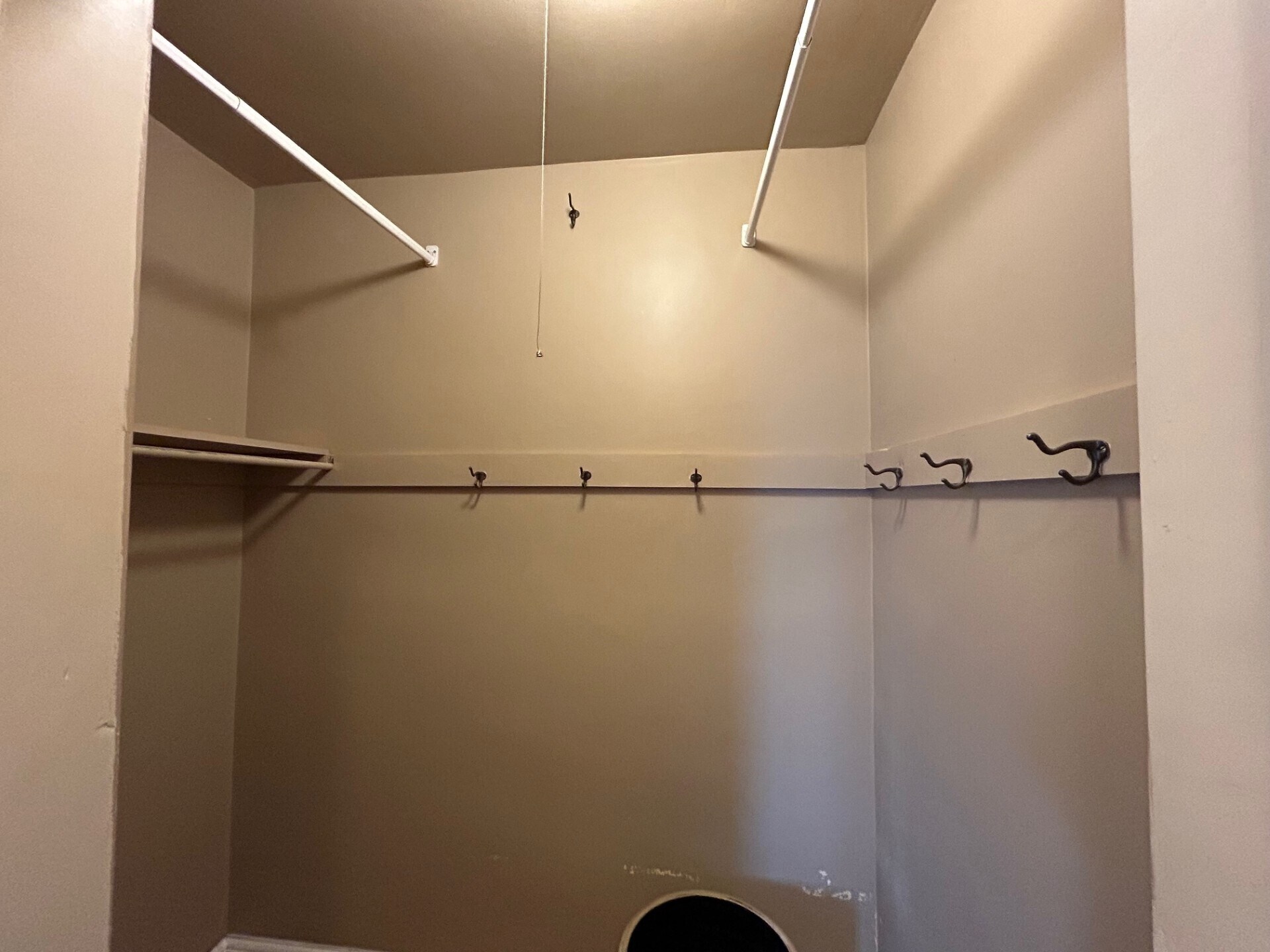 Building Photo - 9 Ricker Park