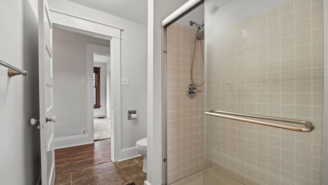 Building Photo - Single-family historic home in West Centra...