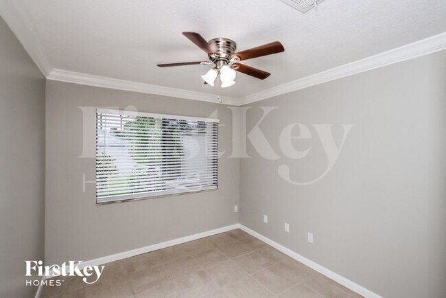 Building Photo - 1739 Goldfinch Ct