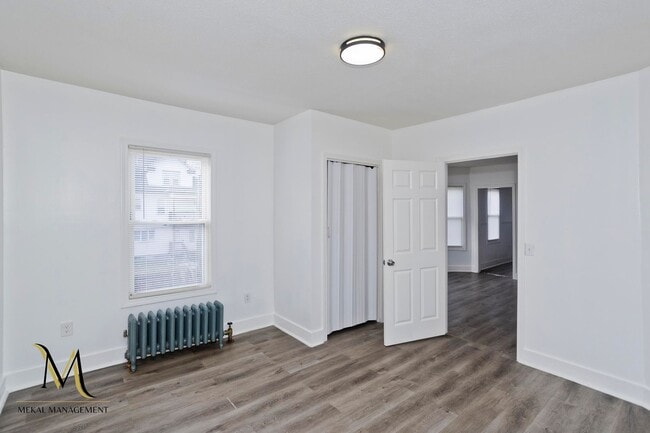 Building Photo - 98-100 Prospect St