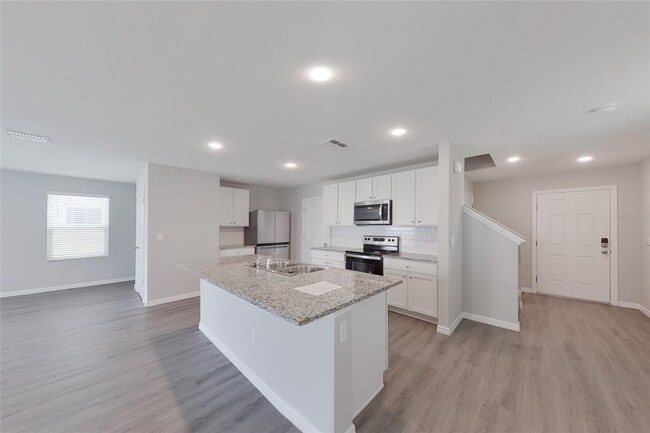 Building Photo - 8597 SW 44th Ct