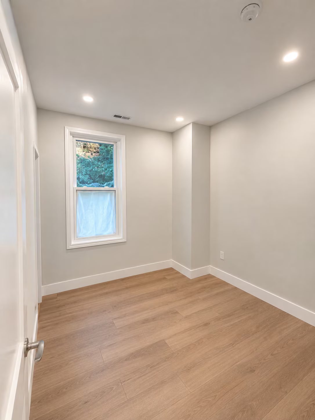Building Photo - 3411 Baring St