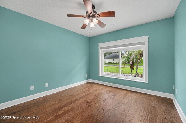 Building Photo - 2553 Christopher Dr