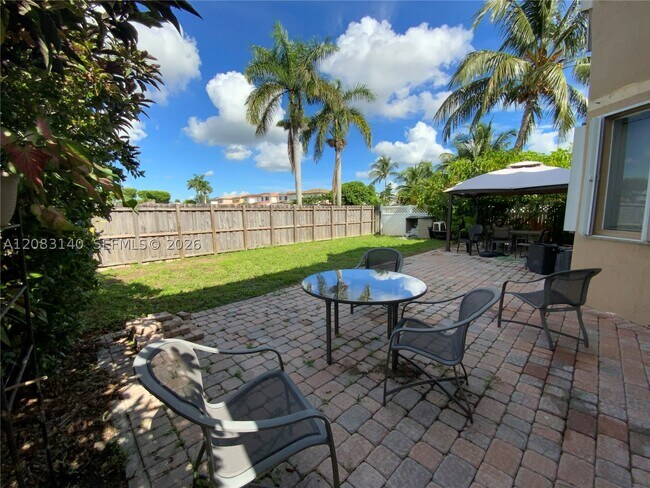 Building Photo - 6528 SW 158th Pass