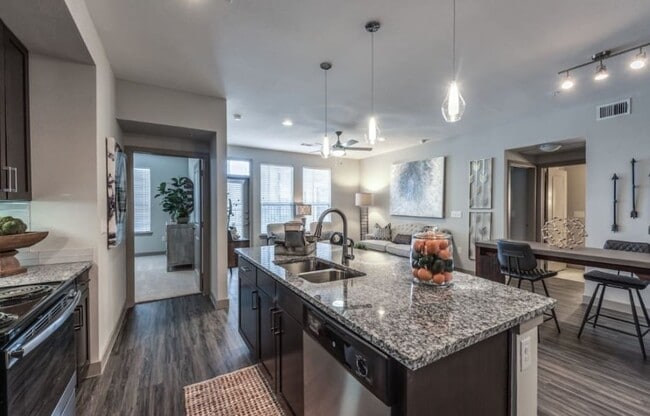 Building Photo - 24151 Bella Dolce Ln