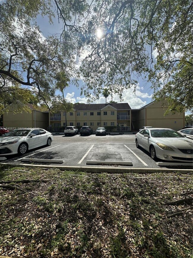 Building Photo - 13810 SW 112th St