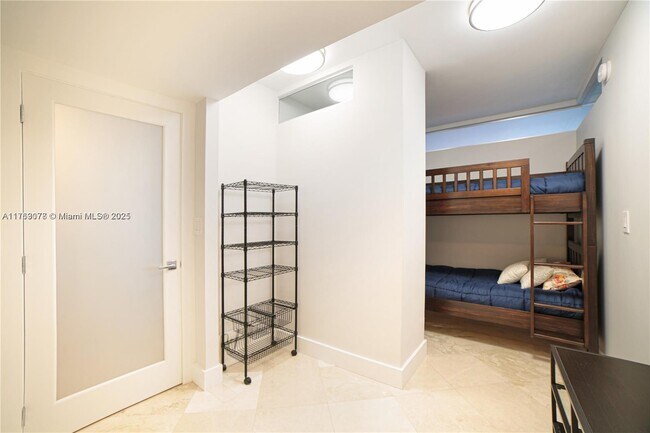 Building Photo - 2301 Collins Ave