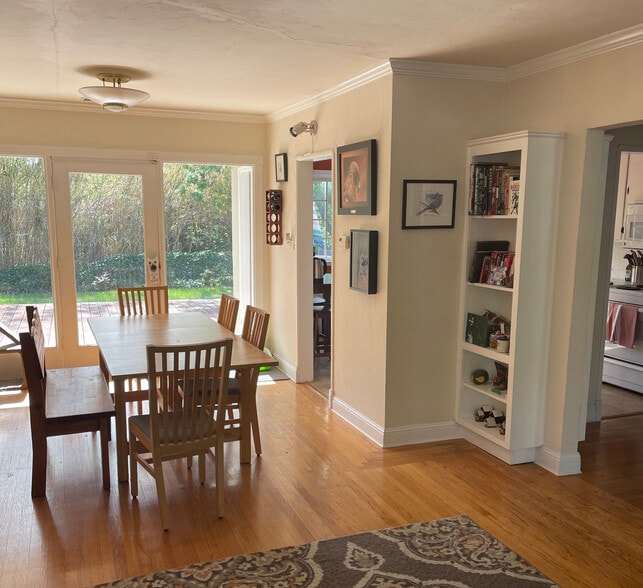 Dining Room - 2732 Eccleston Ave