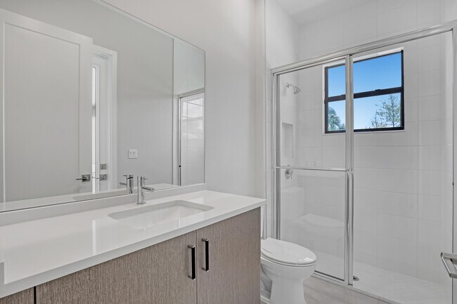 Building Photo - 13025 Feathering Wy