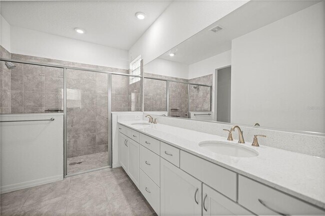 Building Photo - 6304 SW 74th Ter Rd