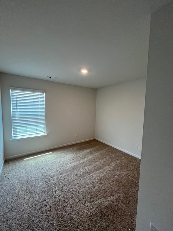 Building Photo - 3164 Winesap Dr