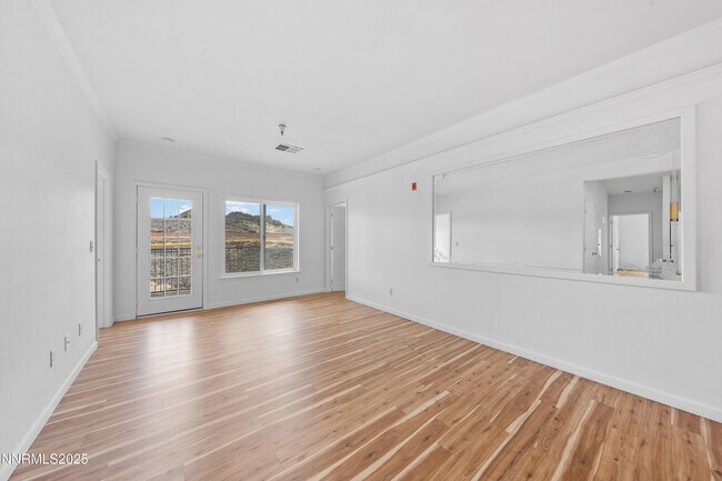 Building Photo - 200 Talus Way
