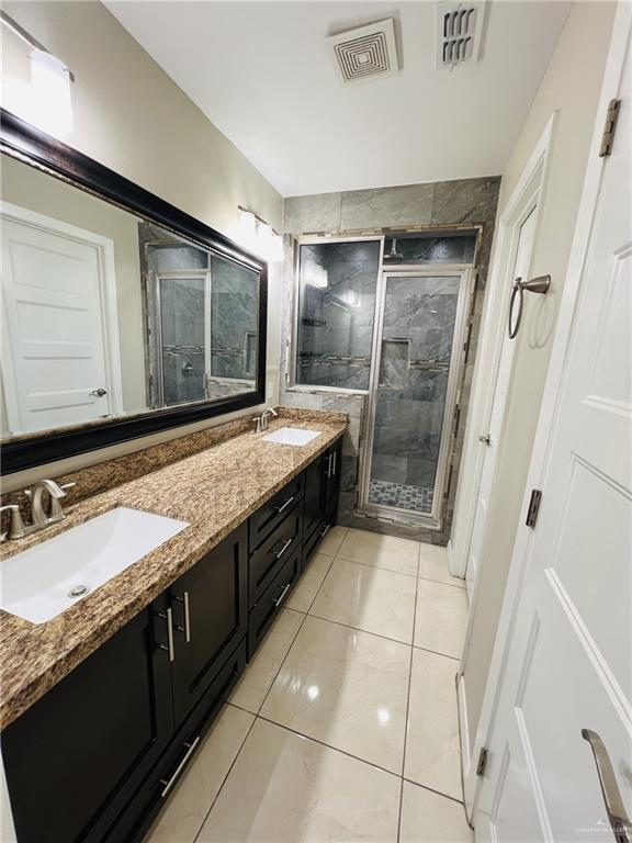 Building Photo - 22 Seton St