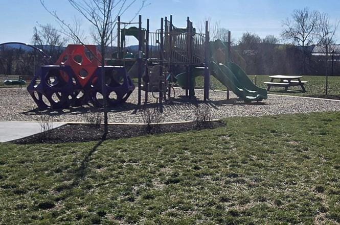 Building Photo - 6005 Calla Pl