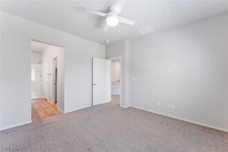 Building Photo - 4660 Blaise Ave