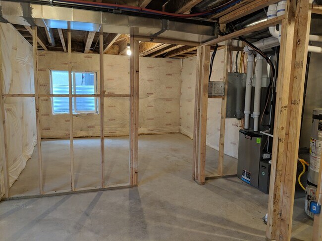 Building Photo - Available Now | Spacious 3-Bedroom Home wi...