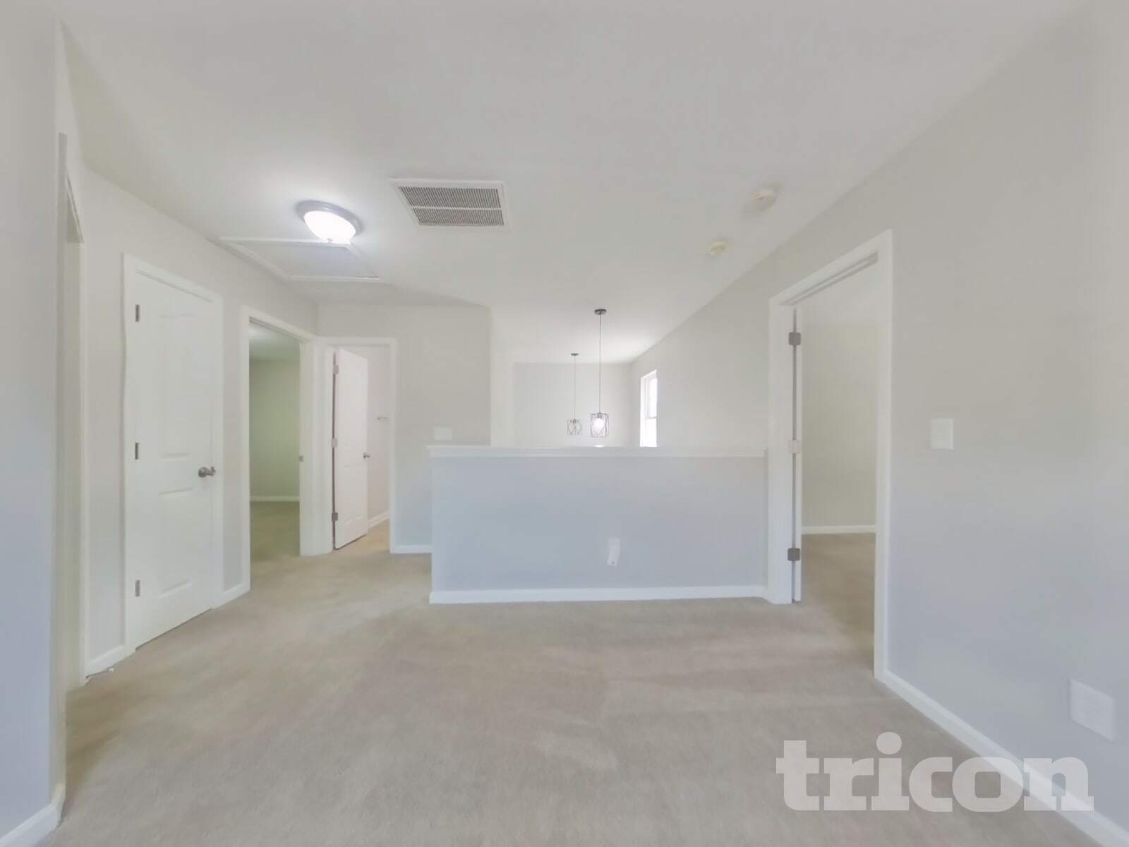 Building Photo - 6716 Commack Dr