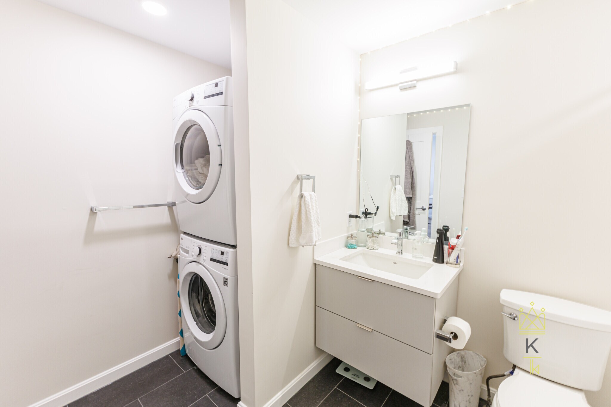 Building Photo - 458 Washington St