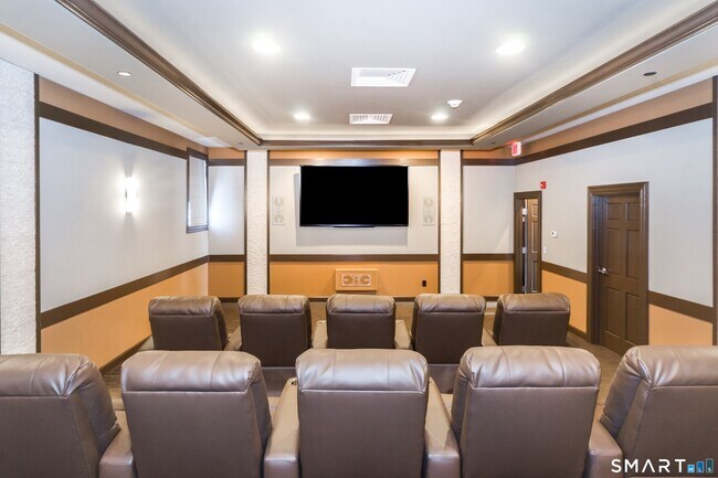 Building Photo - 203 Center Meadow Ln